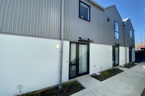 Photo of property in 2/32 Frederick Street, Waltham, Christchurch, 8011