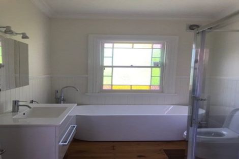 Photo of property in 37 Honiana Te Puni Street, Aro Valley, Wellington, 6021