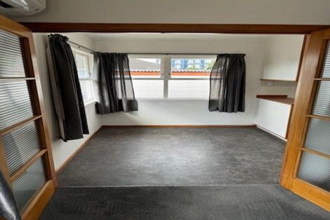 Photo of property in 3/20 Ocean View Road, Northcote, Auckland, 0627