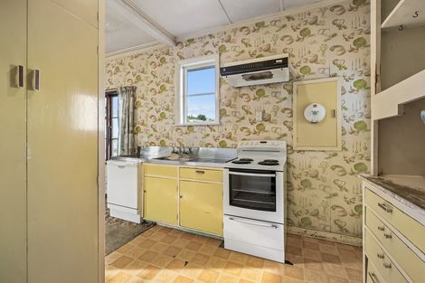 Photo of property in 35 Glenpark Avenue, Mornington, Dunedin, 9011