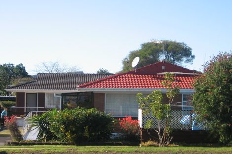 Photo of property in 1/418 Great South Road, Opaheke, Papakura, 2113