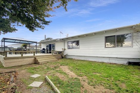 Photo of property in 7 Pohutukawa Drive, Owhata, Rotorua, 3010