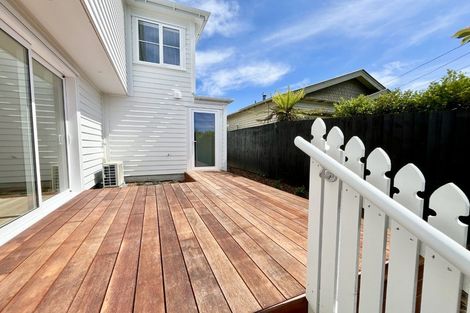 Photo of property in 4/23 Woodville Street, Edgeware, Christchurch, 8013