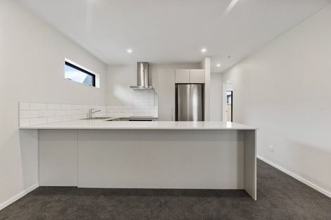 Photo of property in 41 Kingdale Road, Henderson, Auckland, 0610