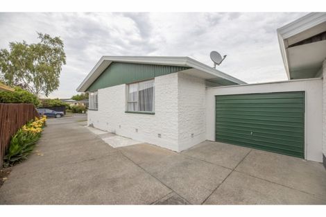 Photo of property in 1/41 Oldwood Street, Bishopdale, Christchurch, 8053