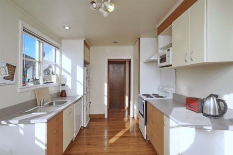 Photo of property in 2/7 Wilmot Street, Northcote, Christchurch, 8052