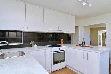 Photo of property in 2/14 Four Elms Place, Parklands, Christchurch, 8083