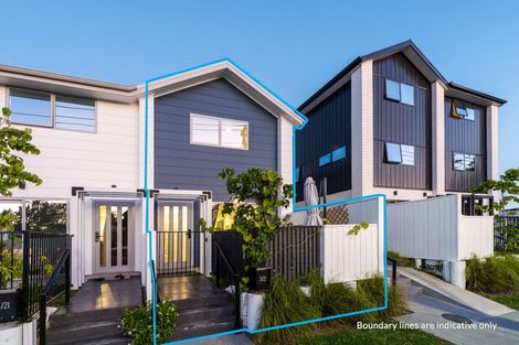 Photo of property in 3/21 Titoki Street, Te Atatu Peninsula, Auckland, 0610