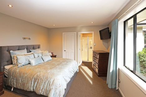 Photo of property in 21 North Ridge Drive, Oamaru North, Oamaru, 9400