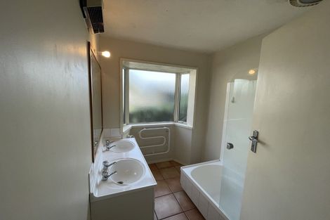 Photo of property in 3 Barlow Street, Ilam, Christchurch, 8041