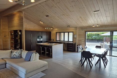 Photo of property in 101 Vista Paku, Pauanui, Hikuai, 3579