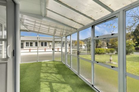 Photo of property in 10 Mimihau Grove, Wainuiomata, Lower Hutt, 5014