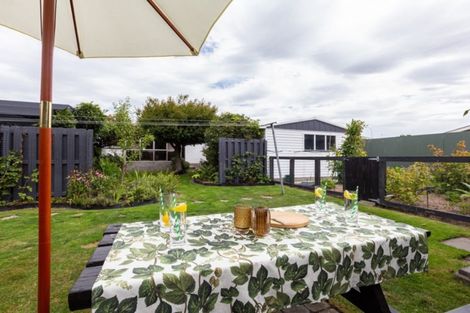 Photo of property in 260 Hendersons Road, Hoon Hay, Christchurch, 8025