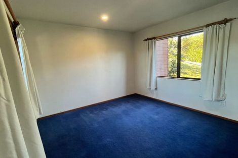 Photo of property in 28 Pohutukawa Avenue, Red Beach, 0932