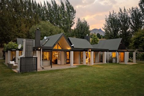 Photo of property in 208 Lower Shotover Road, Speargrass Flat, Queenstown, 9371