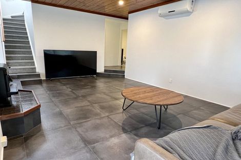 Photo of property in 2/51 John Gill Road, Shelly Park, Auckland, 2014