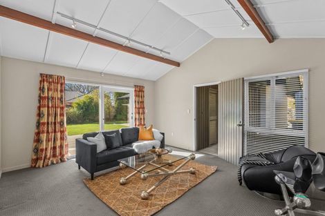 Photo of property in 6 Kilmuir Lane, Harewood, Christchurch, 8051