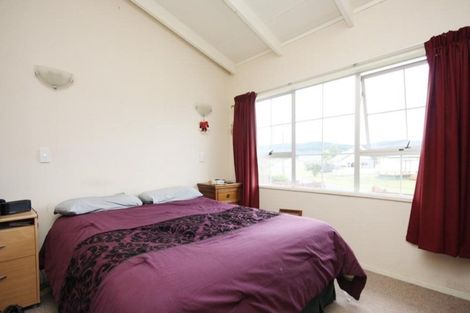 Photo of property in 109 Lorraine Place, Whangamata, 3620