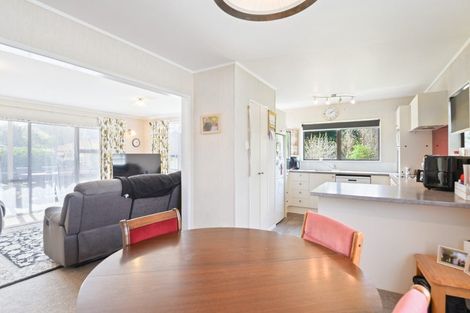 Photo of property in 6 Westbrook Place, Pomare, Rotorua, 3015
