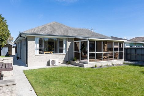 Photo of property in 4 Loreto Place, Hornby, Christchurch, 8042