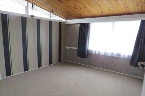 Photo of property in 1 Fernleigh Street, Ferndale, New Plymouth, 4310