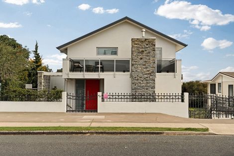 Photo of property in 40 Oceanview Road, Mount Maunganui, 3116