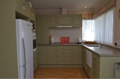 Photo of property in 43 Bowen Street, Levin, 5510