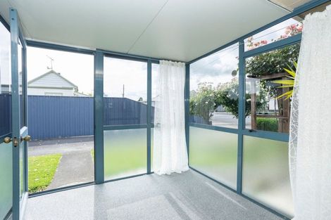 Photo of property in 19a Burns Street, Dannevirke, 4930