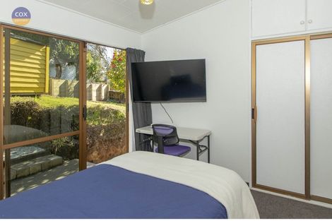 Photo of property in 16 Burns Road, Hospital Hill, Napier, 4110