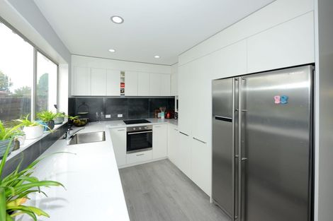 Photo of property in 91 Denise Crescent, Hornby, Christchurch, 8042