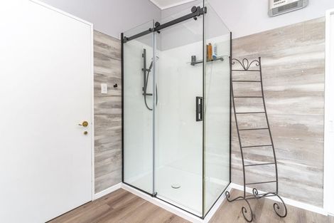 Photo of property in 4 Hamilton Court, Milton, 9220