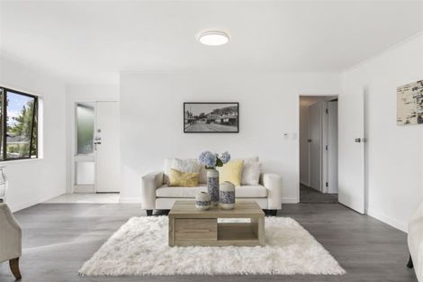 Photo of property in 65 Reynella Drive, Massey, Auckland, 0614