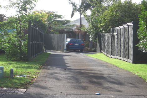 Photo of property in 25 Raddock Place, Farm Cove, Auckland, 2012