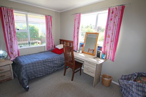 Photo of property in 42 Brinkburn Street, South Hill, Oamaru, 9400