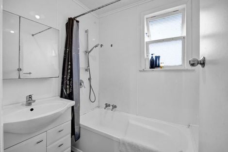 Photo of property in 22 Elizabeth Street, Patea, 4520