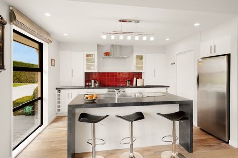 Photo of property in 24 Mckinnon Road, Edendale, Wyndham, 9893