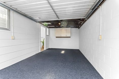 Photo of property in 3/62 Wallace Place, Westown, New Plymouth, 4310