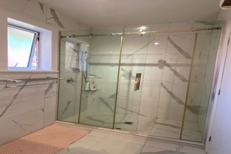 Photo of property in 185 Te Atatu Road, Te Atatu South, Auckland, 0610