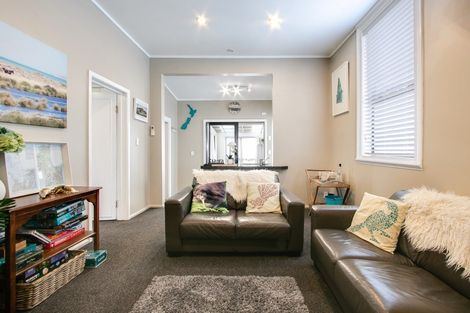 Photo of property in 120 Waghorne Street, Ahuriri, Napier, 4110