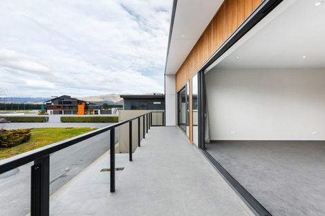 Photo of property in 10 Le Mans Grove, Cromwell, 9384