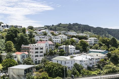 Photo of property in Atrium Towers, 8h/154 The Terrace, Wellington Central, Wellington, 6011