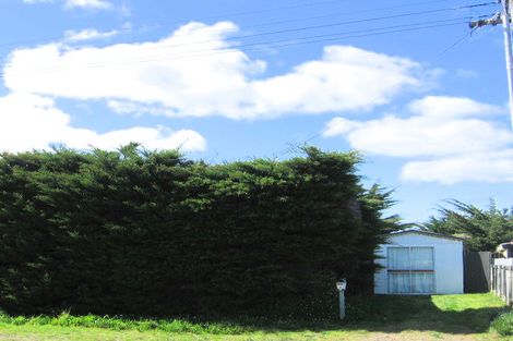 Photo of property in 3 Thomas Place, Foxton Beach, Foxton, 4815