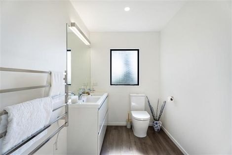 Photo of property in 2b Tokomaru Street, Orakei, Auckland, 1071