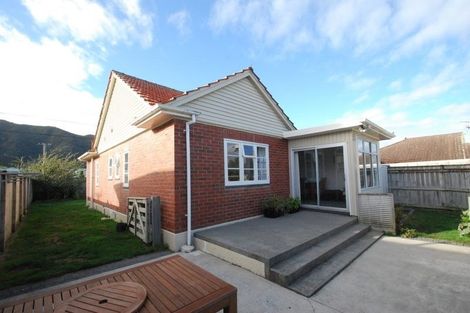 Photo of property in 69 Waiwhetu Road, Waterloo, Lower Hutt, 5011