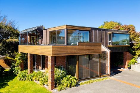 Photo of property in 137 Princes Drive, Britannia Heights, Nelson, 7010