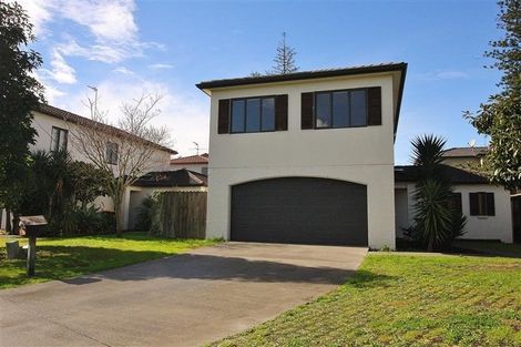Photo of property in 28 Sheddings Lane, East Tamaki, Auckland, 2016