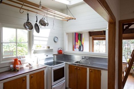 Photo of property in 333 Muritai Road, Eastbourne, Lower Hutt, 5013