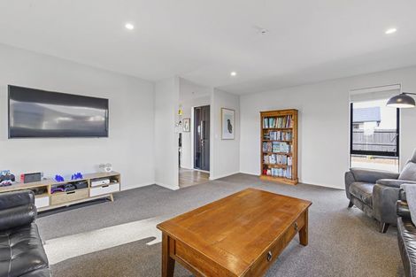 Photo of property in 22 Minerva Crescent, Woodend, 7610