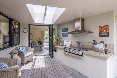 Photo of property in 11a Nathan Avenue, Paraparaumu Beach, Paraparaumu, 5032