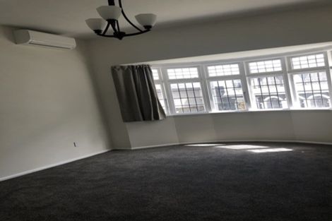 Photo of property in 8 Grass Street, Oriental Bay, Wellington, 6011